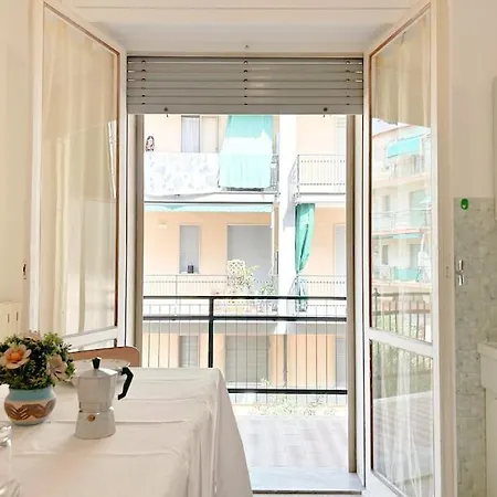 Casa Vintage A 100 Mt Dal Mare