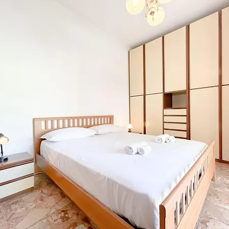 Casa Vintage A 100 Mt Dal Mare Apartman *