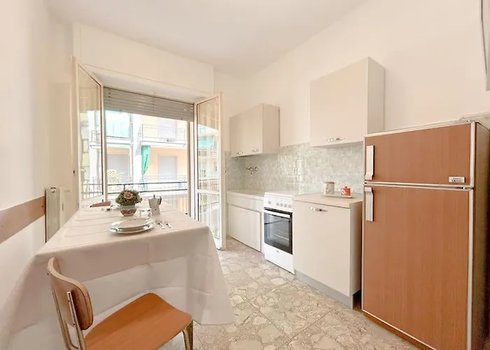 Daire Casa Vintage A 100 Mt Dal Mare